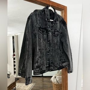 Forever 21 distressed denim jacket unisex medium